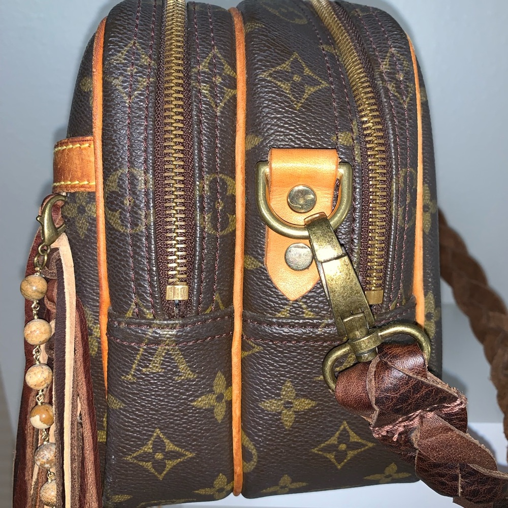 Authentic Louis Vuitton Reporter PM Monogram Upcycled- Vintage Boho Bags - Picture 4 of 16